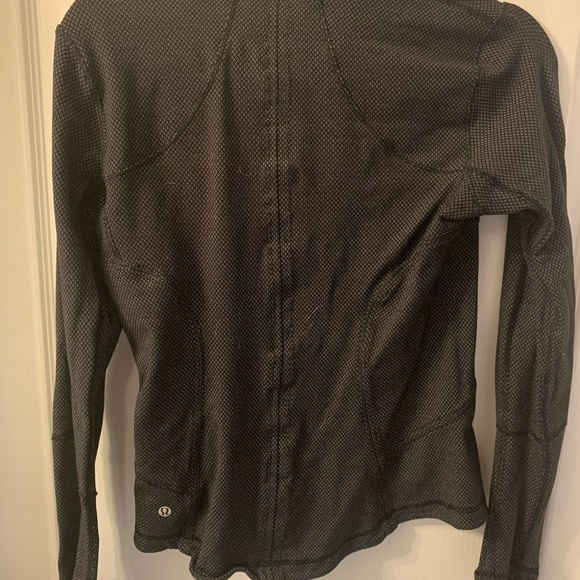 lululemon Define Jacket - Picture 3 of 4